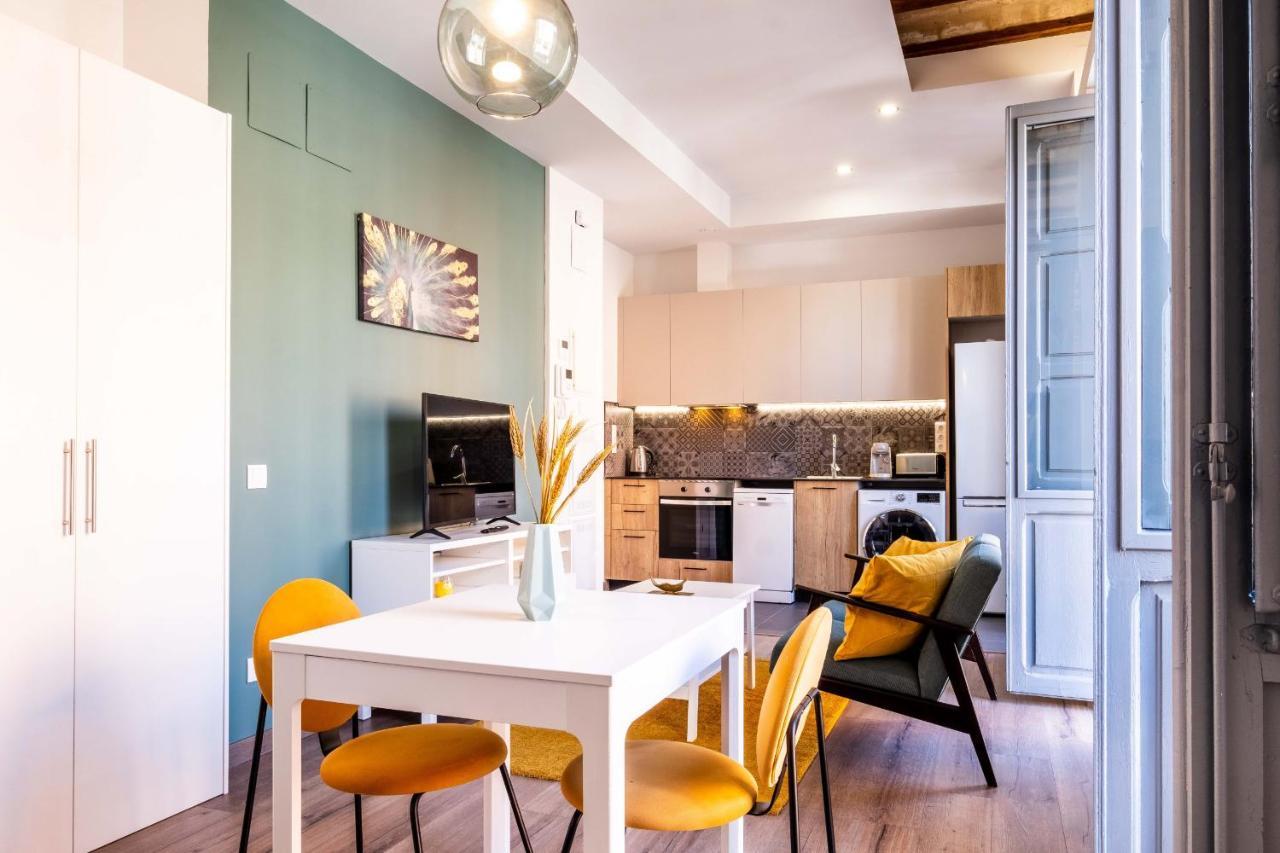 Appartement Beautifully Designed With Lots Of Natural Light